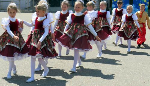 Детвора весело отметила свой праздник
