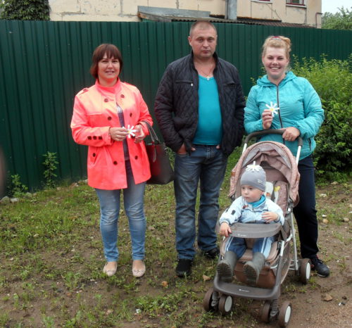 Жителей Ново-Ямской ждал «Ромашковый сюрприз»