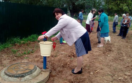 В Бороздине и Панькове обновили водопроводные сети
