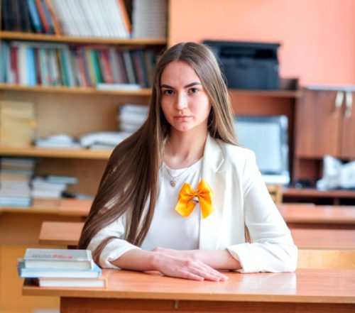 Наше «золото» - наша гордость! Алина Латынина, Ново-Ямская СОШ