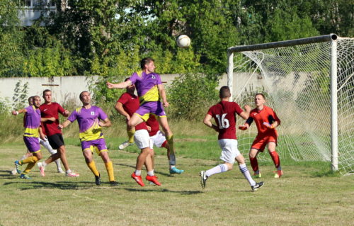 Старичане обыграли «Двину» со счётом 4-2