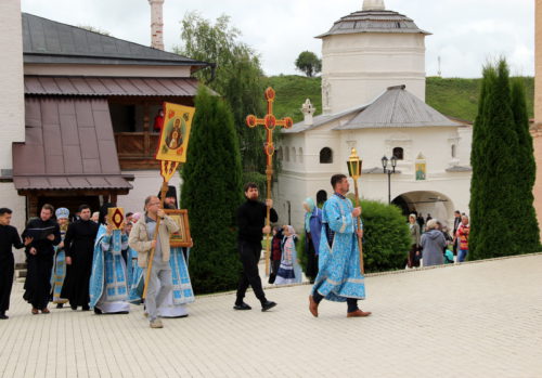 Пресвятая Богородица, помогай нам!