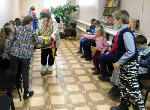 Юные читатели побывали в гостях у дедушки Фольклора