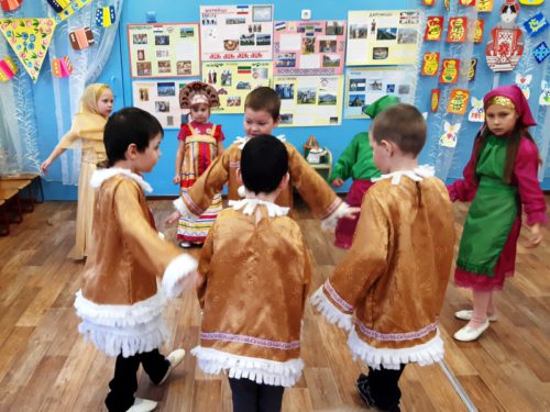 Мы дружбою своей сильны и Родиной своей горды!