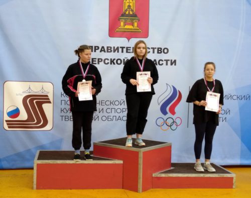 Предновогодний вояж толкателей ядра