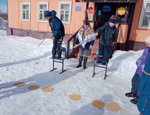 В Бабине проводили Масленицу