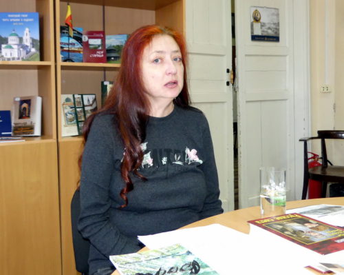Марина Батасова презентовала книгу, посвящённую родникам старицкого края