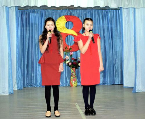 Дарите женщинам цветы!