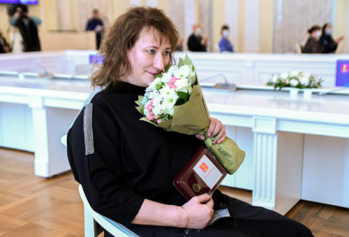 Губернатор Игорь Руденя в преддверии Международного женского вручил награды жительницам Верхневолжья