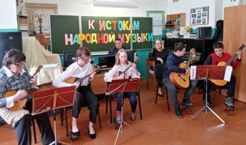 На станции Старица прикоснулись «К истокам народной музыки»
