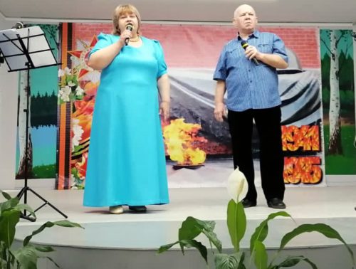 Этих дней не смолкнет слава!