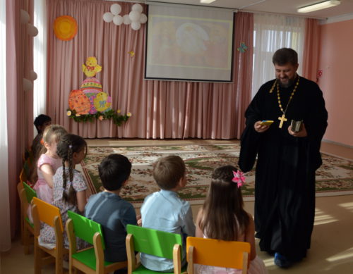 Дошколята встретили Пасху с радостью