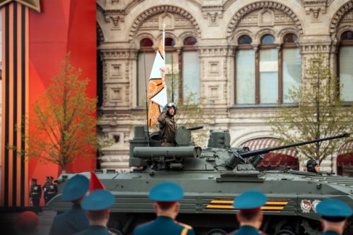 Фронтовики из Тверской области, суворовцы и курсантки ВКО приняли участие в Параде Победы в Москве