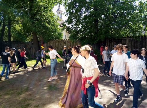 Дороги привели старицких школьников в Торжок