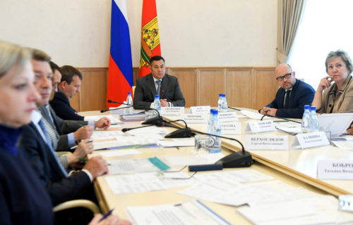 На заседании Президиума Правительства региона под руководством Губернатора Игоря Рудени обсудили вопросы градостроительной деятельности и образования