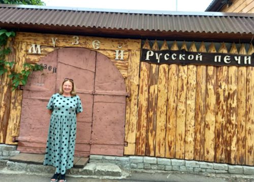 В Старице и печь красавица!