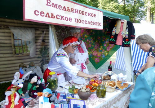 Сельские поселения в День города представили свои «фишки и изюминки»