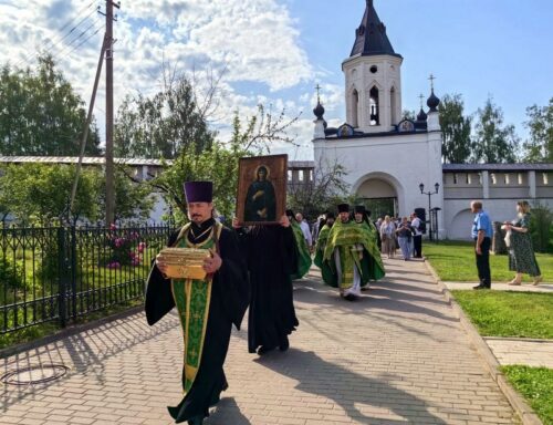Старица встретила XХIV Волжский крестный ход