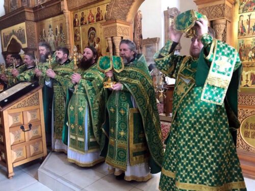 Волжский Крестный ход в Старице