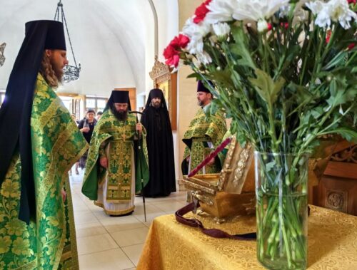 Волжский Крестный ход в Старице