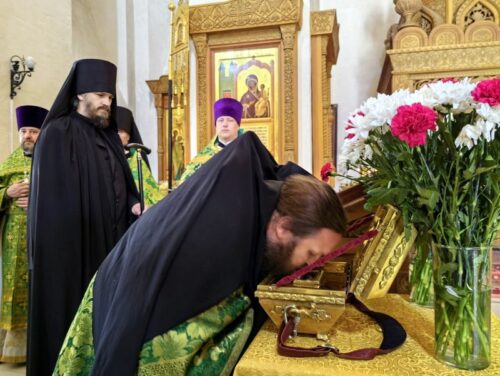 Волжский Крестный ход в Старице