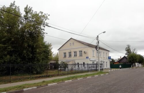 О выплатах семьям с детьми и беременным женщинам в Тверской области в октябре