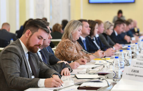 Губернатор Игорь Руденя поставил задачи по реализации в Тверской области семейной и демографической политики