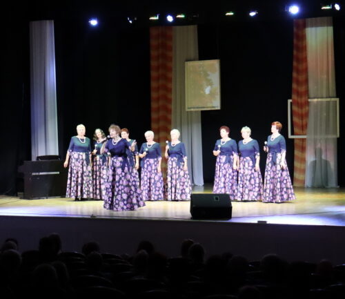 День пожилых людей
