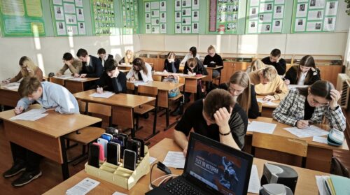 Старшеклассники Старицкой средней приняли участие в международной акции «Тест по истории Великой Отечественной войны»