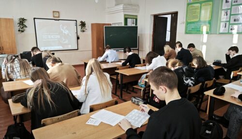 Старшеклассники Старицкой средней приняли участие в международной акции «Тест по истории Великой Отечественной войны»