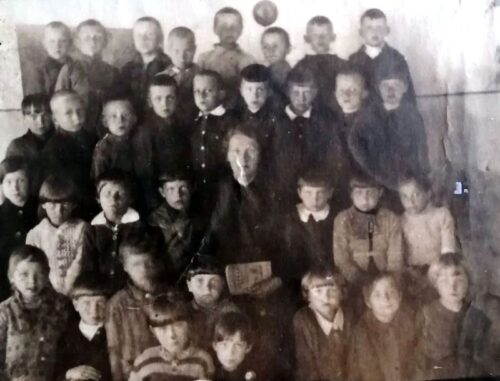 Класс Надежды Ивановны, 1946 г.