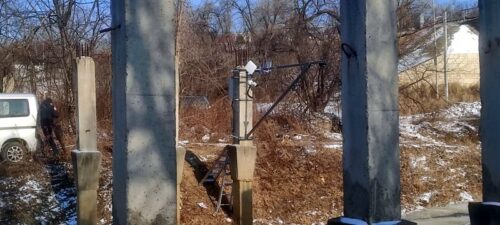 Самый затопляемый участок в пригороде Владивостока взяли под наблюдение: «Ростелеком» модернизировал гидрологической комплекс на реке Богатая