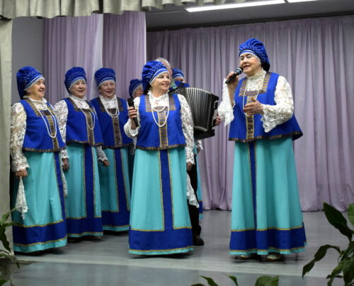 Пой и играй, русская душа!