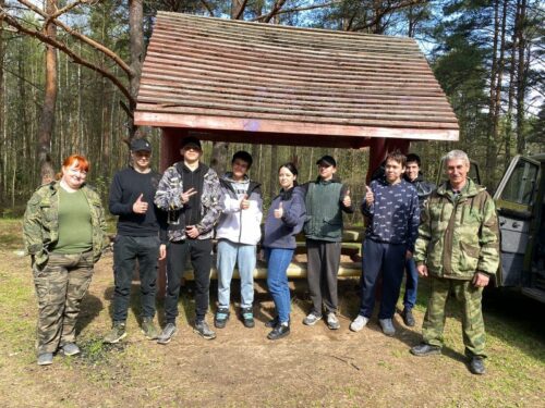 Студенты посадили Сад памяти и написали Диктант Победы