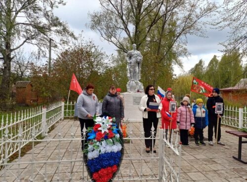 Мы эту Победу вовек не забудем!
