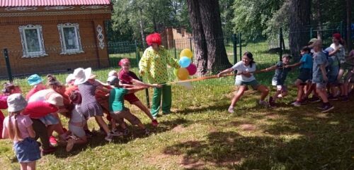 Яркие краски детства