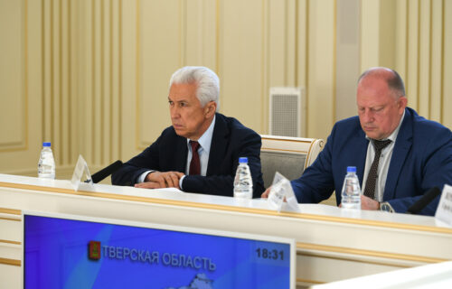 Повышение доступности территорий, ремонт площадок возле больниц и школ в округах: Губернатор Игорь Руденя определил приоритеты развития дорожного хозяйства Тверской области