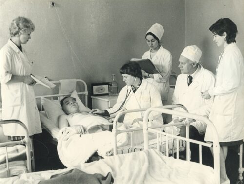 Обход в терапии: Чумакова, Васильева, Пушкин, Хотулева, 1977 год.