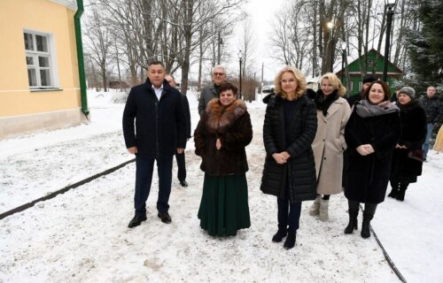 Заместитель Председателя Правительства РФ Татьяна Голикова и Губернатор Игорь Руденя посетили отремонтированный Музей А.С. Пушкина в Берново