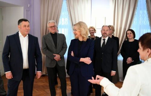 Заместитель Председателя Правительства РФ Татьяна Голикова и Губернатор Игорь Руденя посетили отремонтированный Музей А.С. Пушкина в Берново