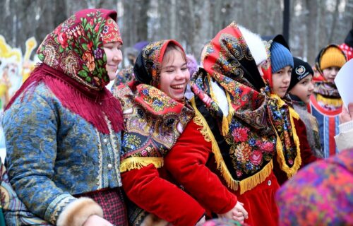 Заместитель Председателя Правительства РФ Татьяна Голикова и Губернатор Игорь Руденя посетили отремонтированный Музей А.С. Пушкина в Берново