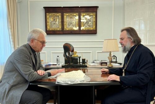 Митрополит Амвросий обсудил с Виктором Борисовичем Христенко «Старицкий посад»