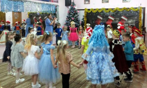 Новые приключения Буратино и его друзей