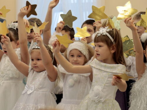 В новом доме Рождество нам дарило волшебство!