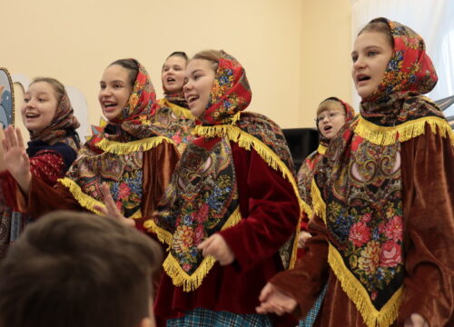 В новом доме Рождество нам дарило волшебство!