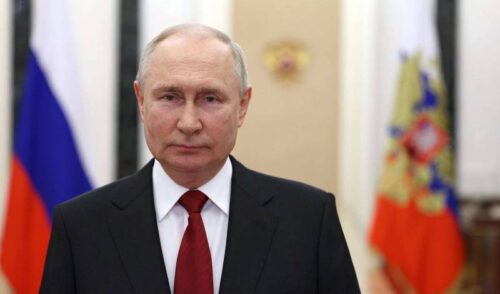 Президент России Владимир Путин поздравил жителей Тверской области с Днём защитника Отечества