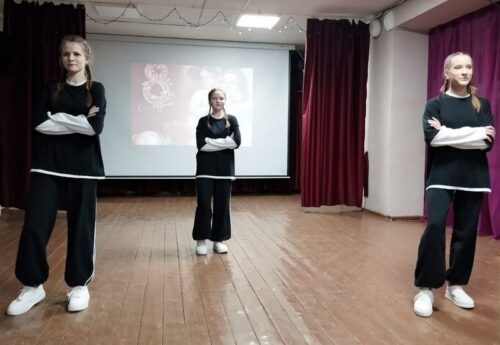 В Бернове отметили женский день