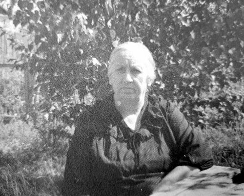 Елена Сергеевна Самуйлова (Сафонова), дочь священника, мать 5 детей