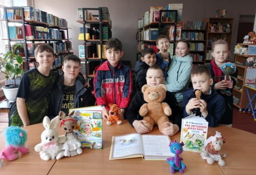 Весна приходит с книгой и библиотекой