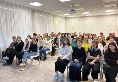В Старицкой детской школе искусств обсудили молодёжный проект